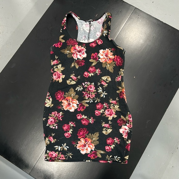 Fashion Nova floral racer back mini dress - Picture 1 of 2